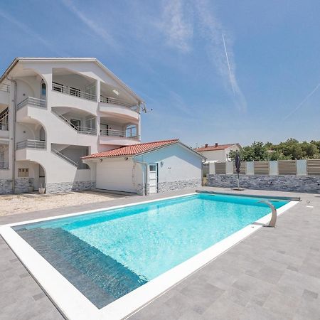 Apartments Nicola With Private Pool Bibinje Exterior photo